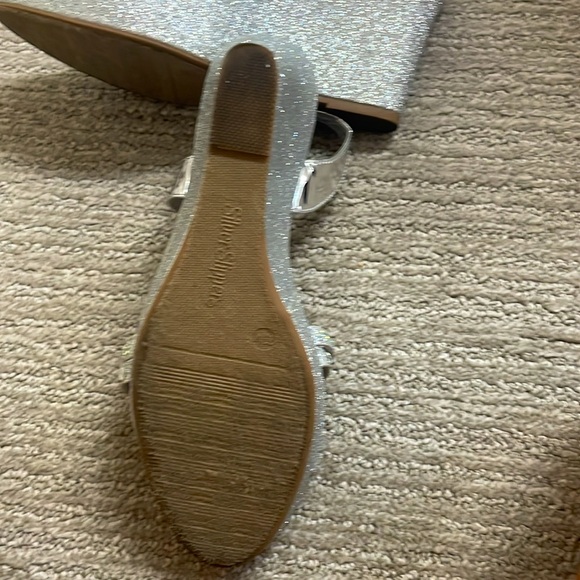 sparkly heels, size 9, worn once - Picture 3 of 3